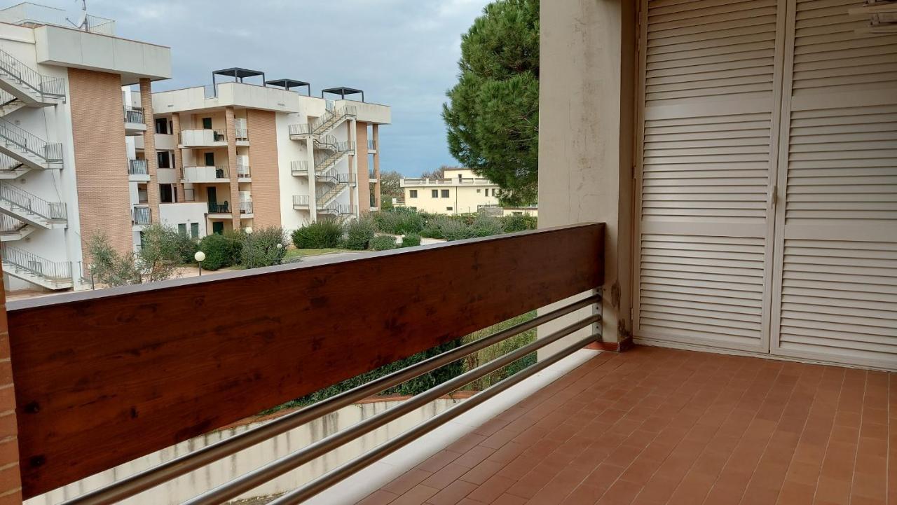 Appartamento Santa Costanza Con Piscina Сан-Винченцо Экстерьер фото